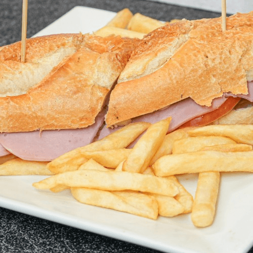 Sanduche de Jamón y Queso.