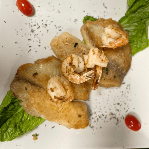Tilapia con Camarones al Grill.